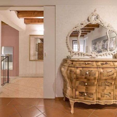 Apartament Residenza Angels @Piazzadelleerbe Werona Zewnętrze zdjęcie