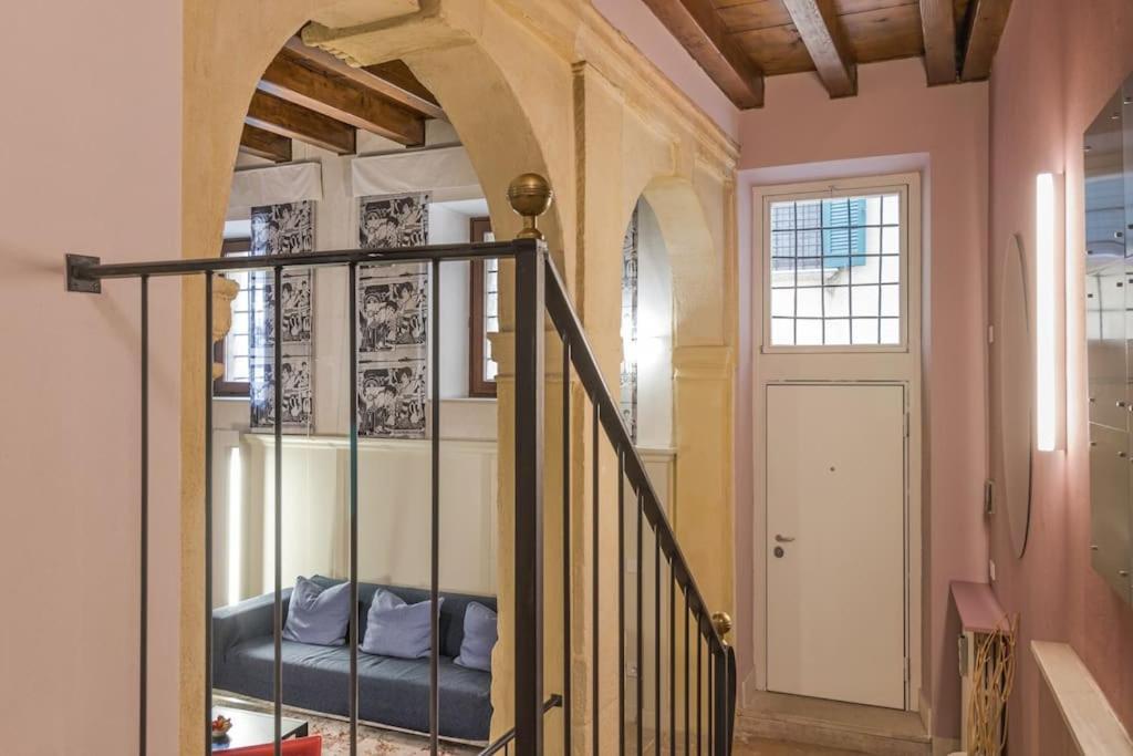 Apartament Residenza Angels @Piazzadelleerbe Werona Zewnętrze zdjęcie