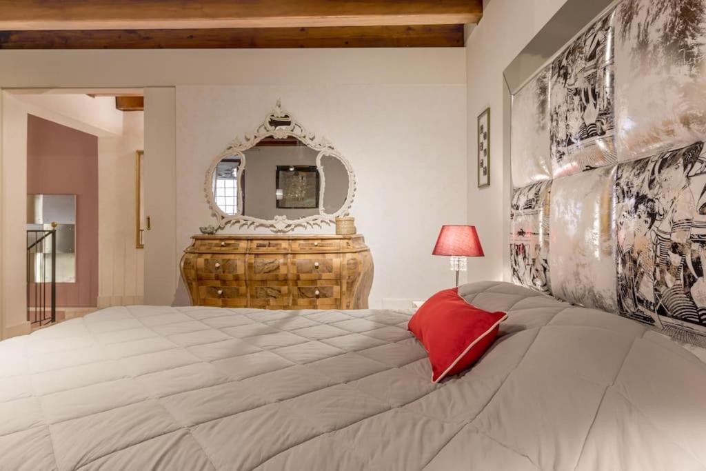 Apartament Residenza Angels @Piazzadelleerbe Werona Zewnętrze zdjęcie