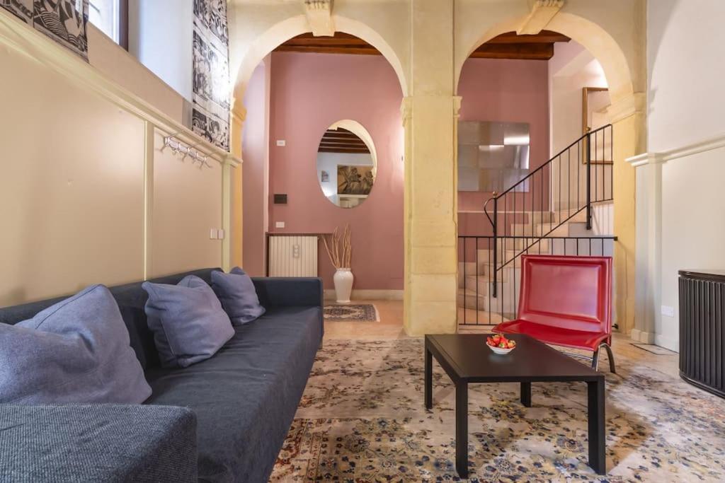 Apartament Residenza Angels @Piazzadelleerbe Werona Zewnętrze zdjęcie